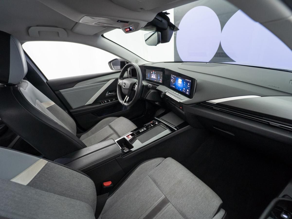 opel-astra-2023-hibrido-a-gasolina-1598cc