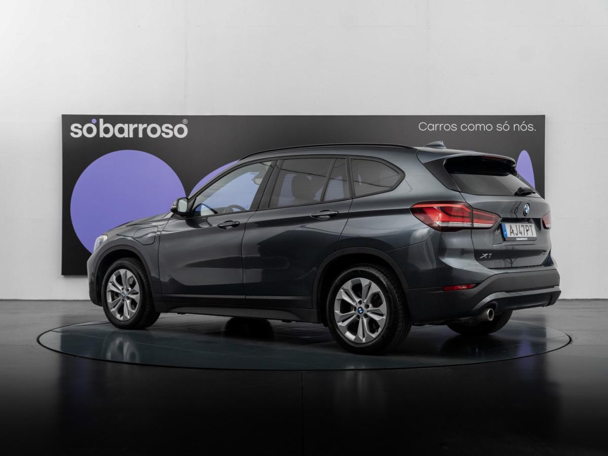 bmw-x1-2021-hibrido-a-gasolina-1499cc
