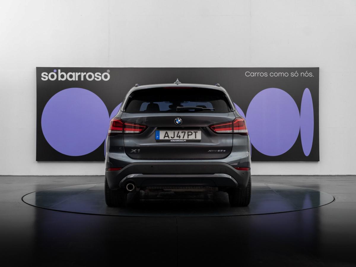 bmw-x1-2021-hibrido-a-gasolina-1499cc