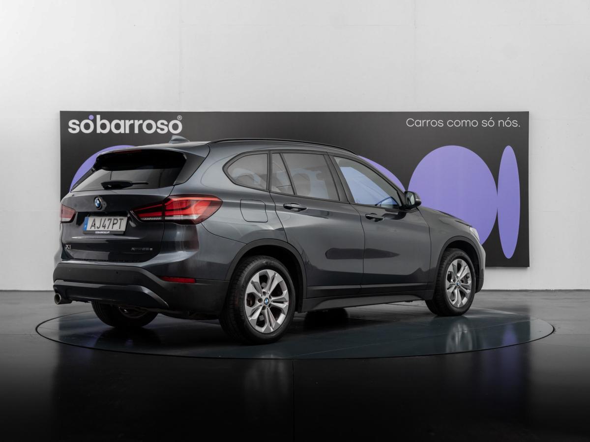 bmw-x1-2021-hibrido-a-gasolina-1499cc