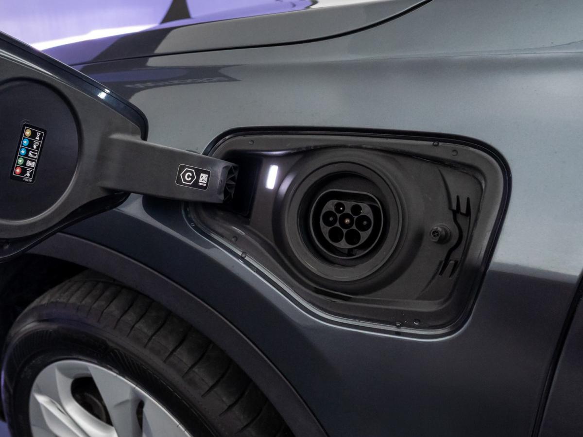 bmw-x1-2021-hibrido-a-gasolina-1499cc