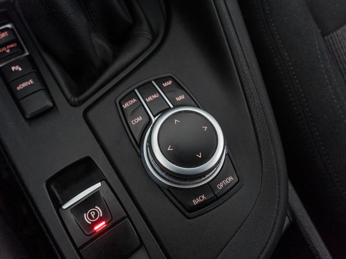 bmw-x1-2021-hibrido-a-gasolina-1499cc