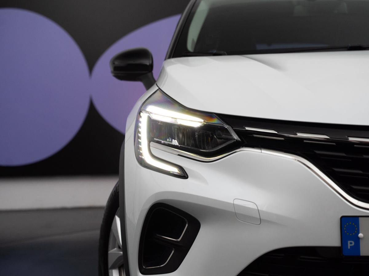 renault-captur-2022-hibrido-a-gasolina-1598cc