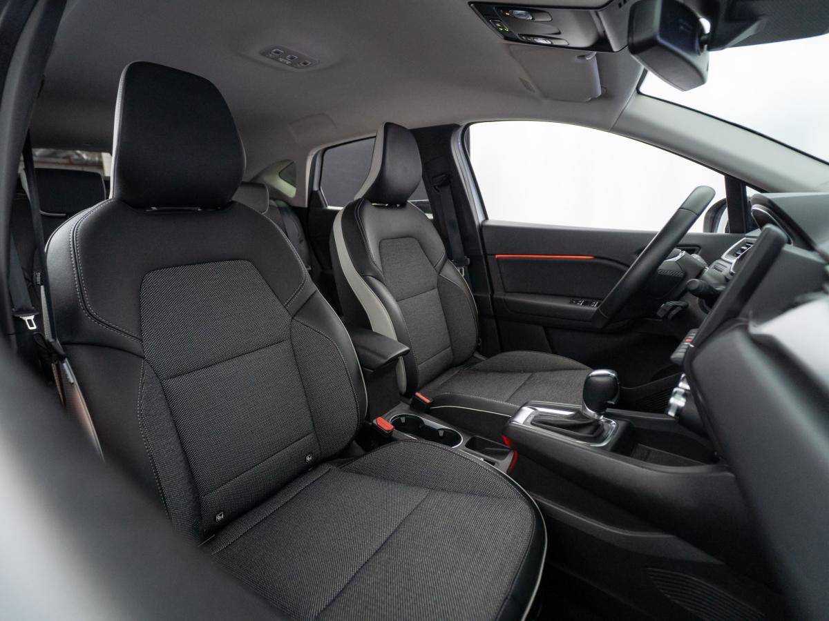 renault-captur-2022-hibrido-a-gasolina-1598cc