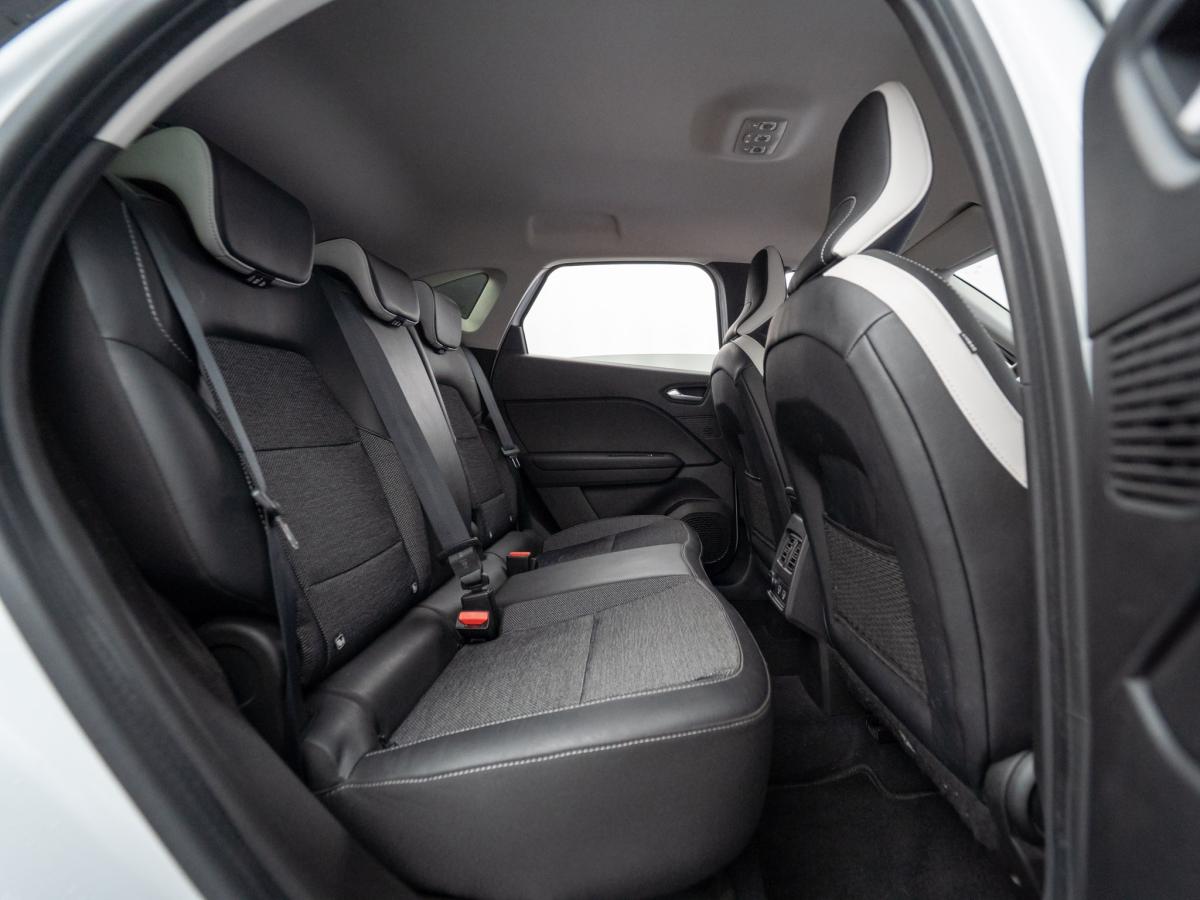 renault-captur-2022-hibrido-a-gasolina-1598cc