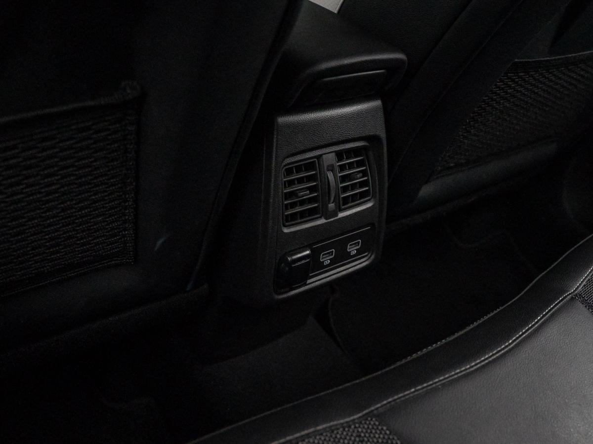 renault-captur-2022-hibrido-a-gasolina-1598cc