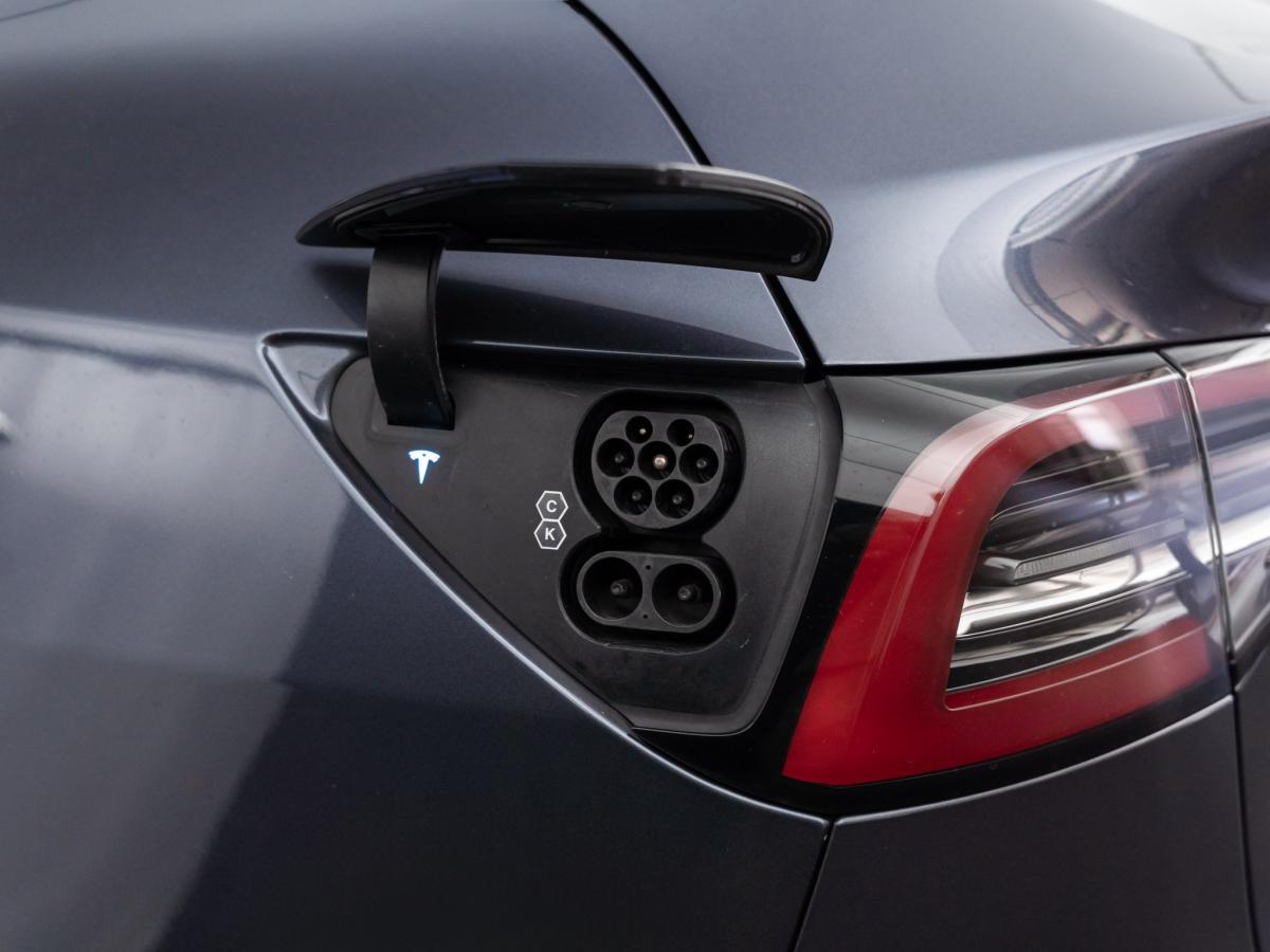tesla-model-y-2022-eletrico-500cc