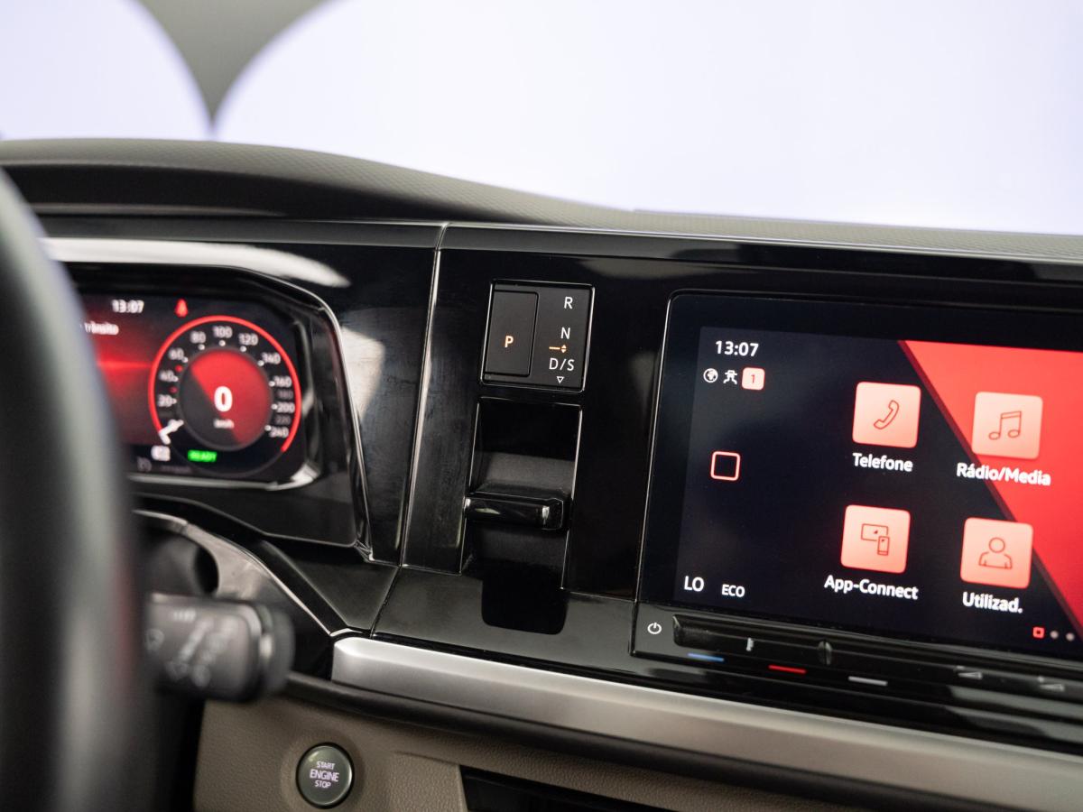 volkswagen-multivan-2022-hibrido-a-gasolina-1395cc