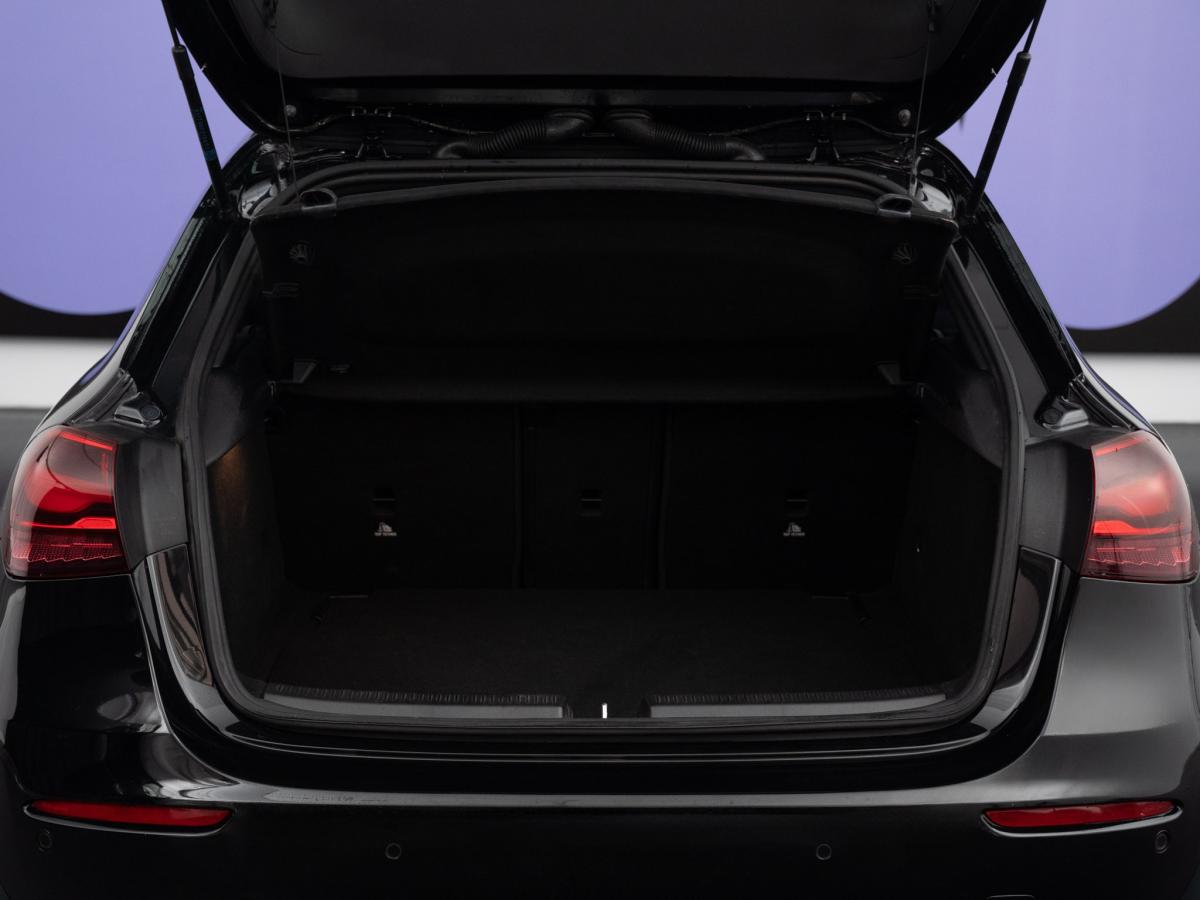 mercedes-benz-classe-a-2024-gasolina-1332cc