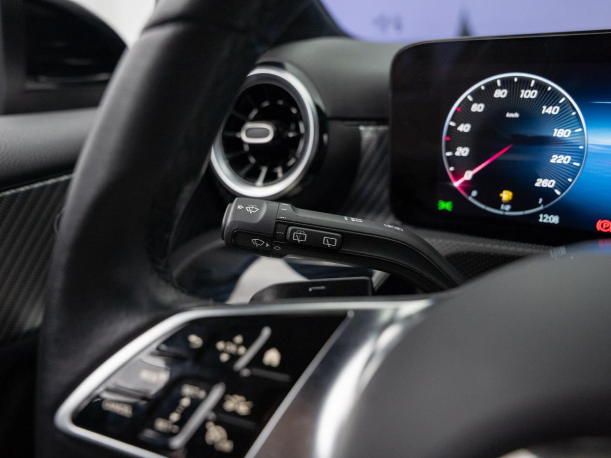 mercedes-benz-classe-a-2024-gasolina-1332cc