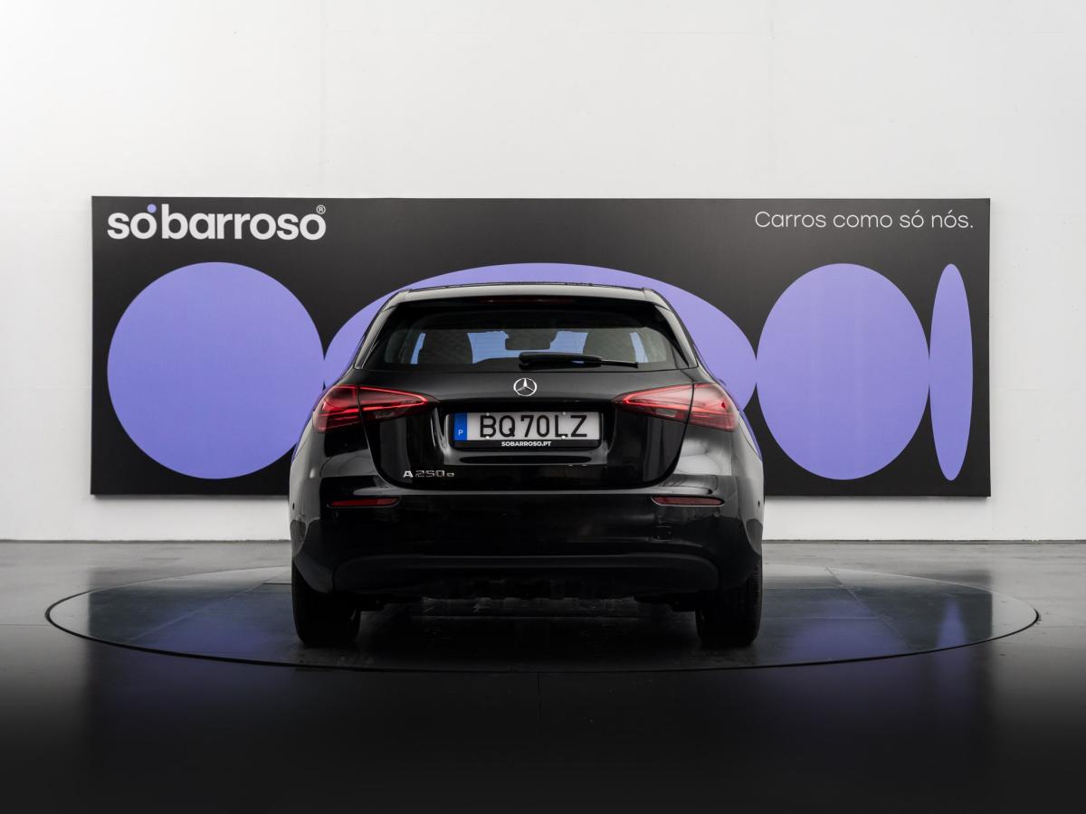 mercedes-benz-classe-a-2025-hibrido-a-gasolina-1332cc