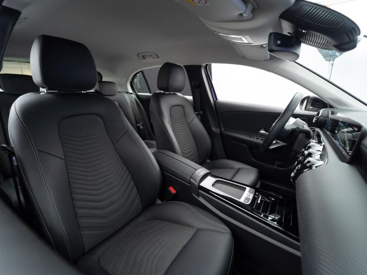 mercedes-benz-classe-a-2025-hibrido-a-gasolina-1332cc