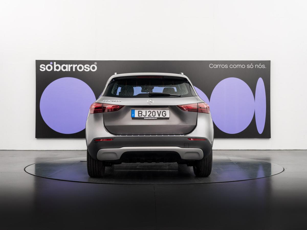 mercedes-benz-gla-2024-hibrido-a-gasolina-1332cc
