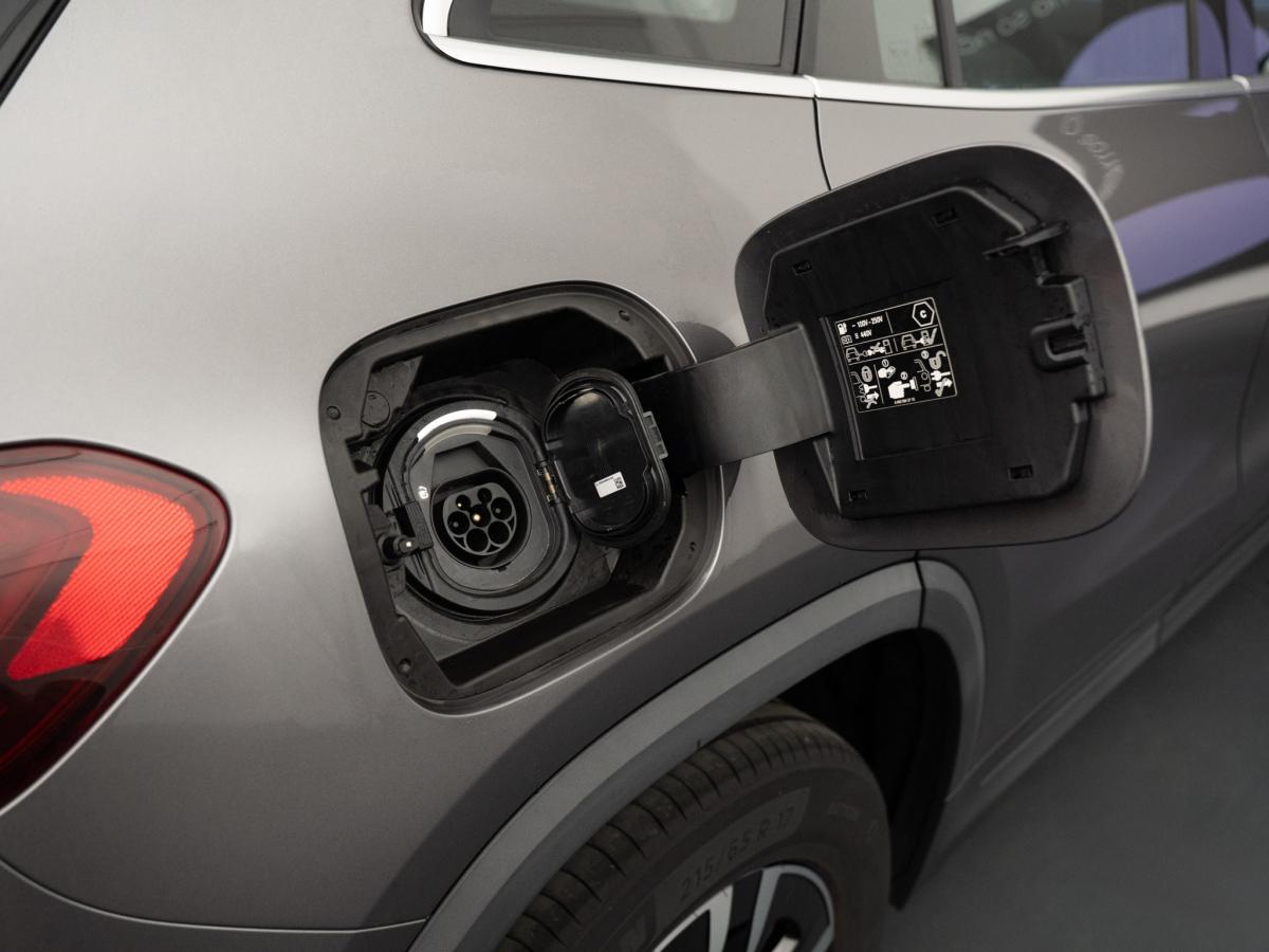 mercedes-benz-gla-2024-hibrido-a-gasolina-1332cc