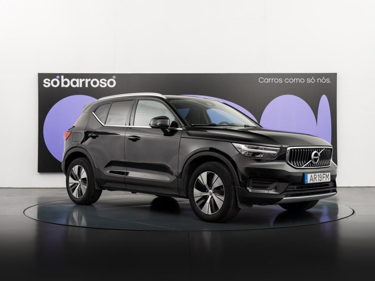 volvo-xc40-2022-hibrido-a-gasolina-1477cc