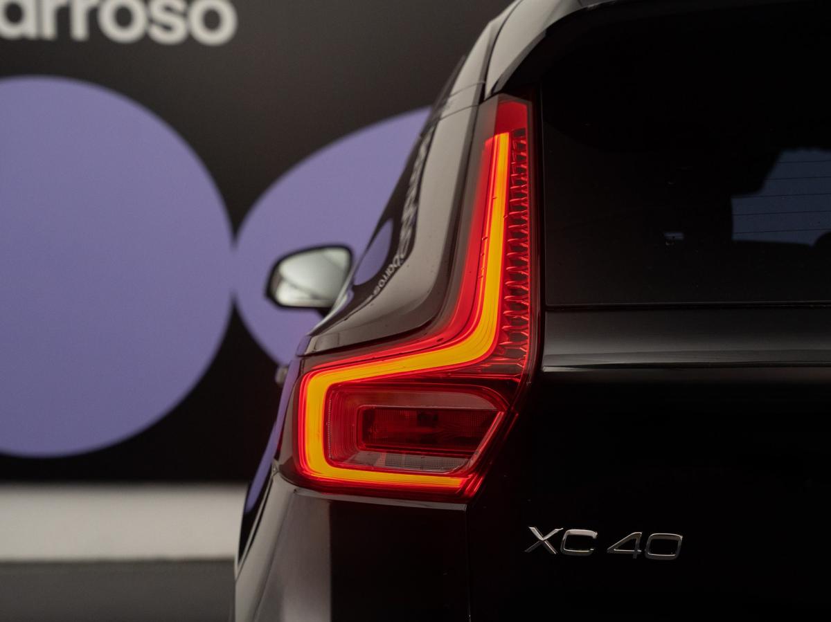 volvo-xc40-2022-hibrido-a-gasolina-1477cc
