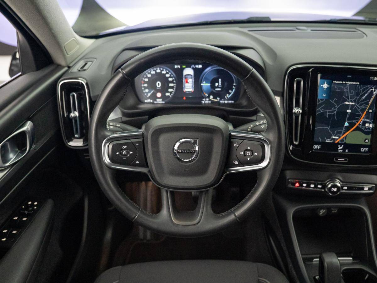 volvo-xc40-2022-hibrido-a-gasolina-1477cc