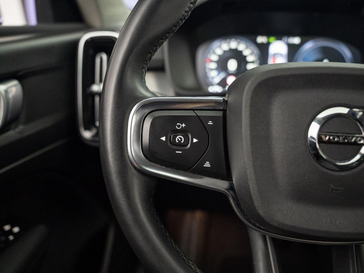 volvo-xc40-2022-hibrido-a-gasolina-1477cc