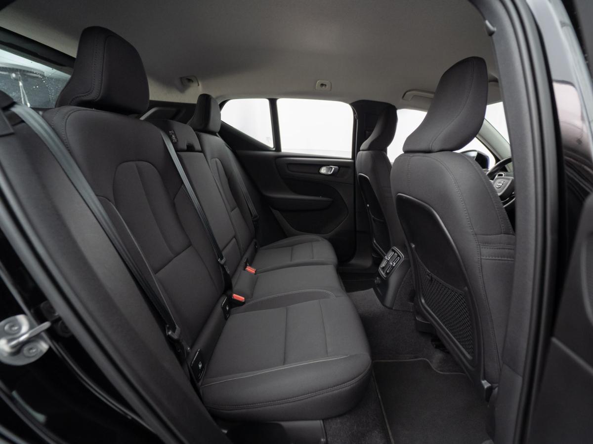 volvo-xc40-2022-hibrido-a-gasolina-1477cc
