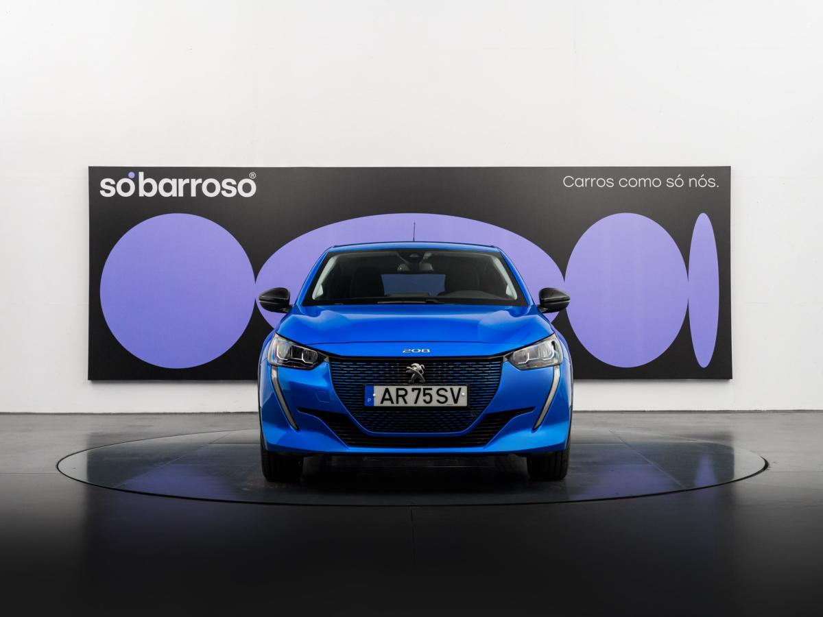 peugeot-208-2023-eletrico-500cc