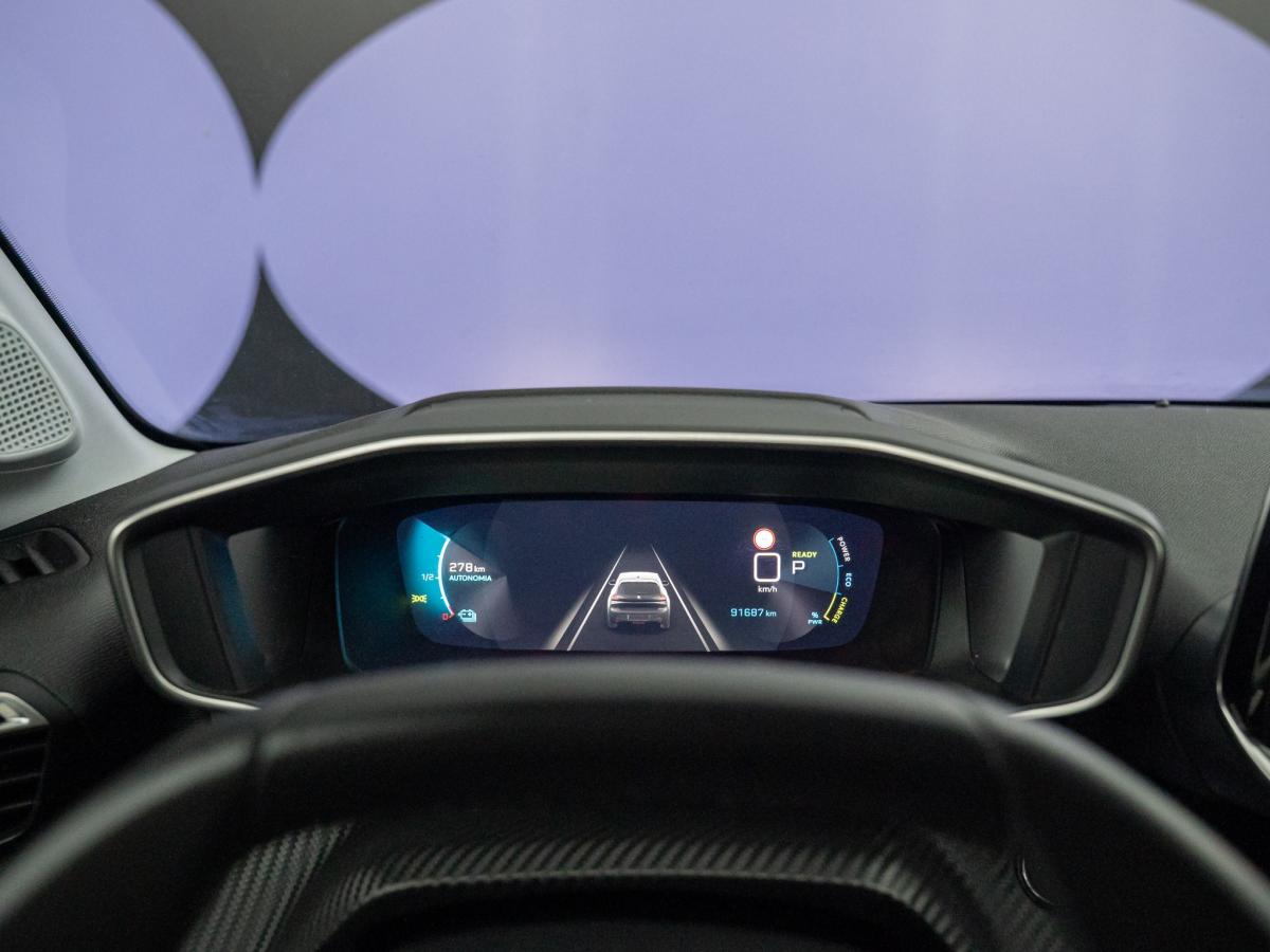 peugeot-208-2023-eletrico-500cc