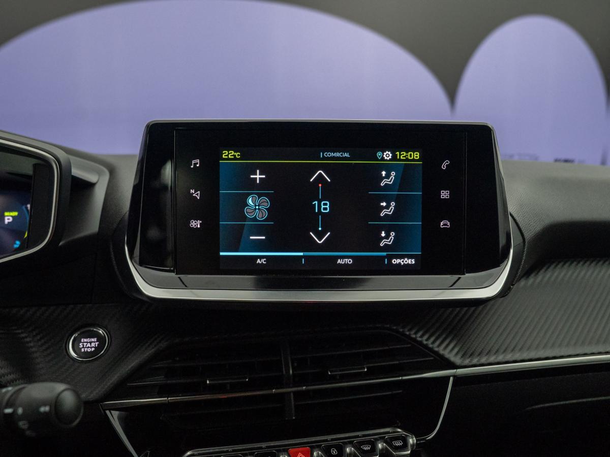 peugeot-208-2023-eletrico-500cc