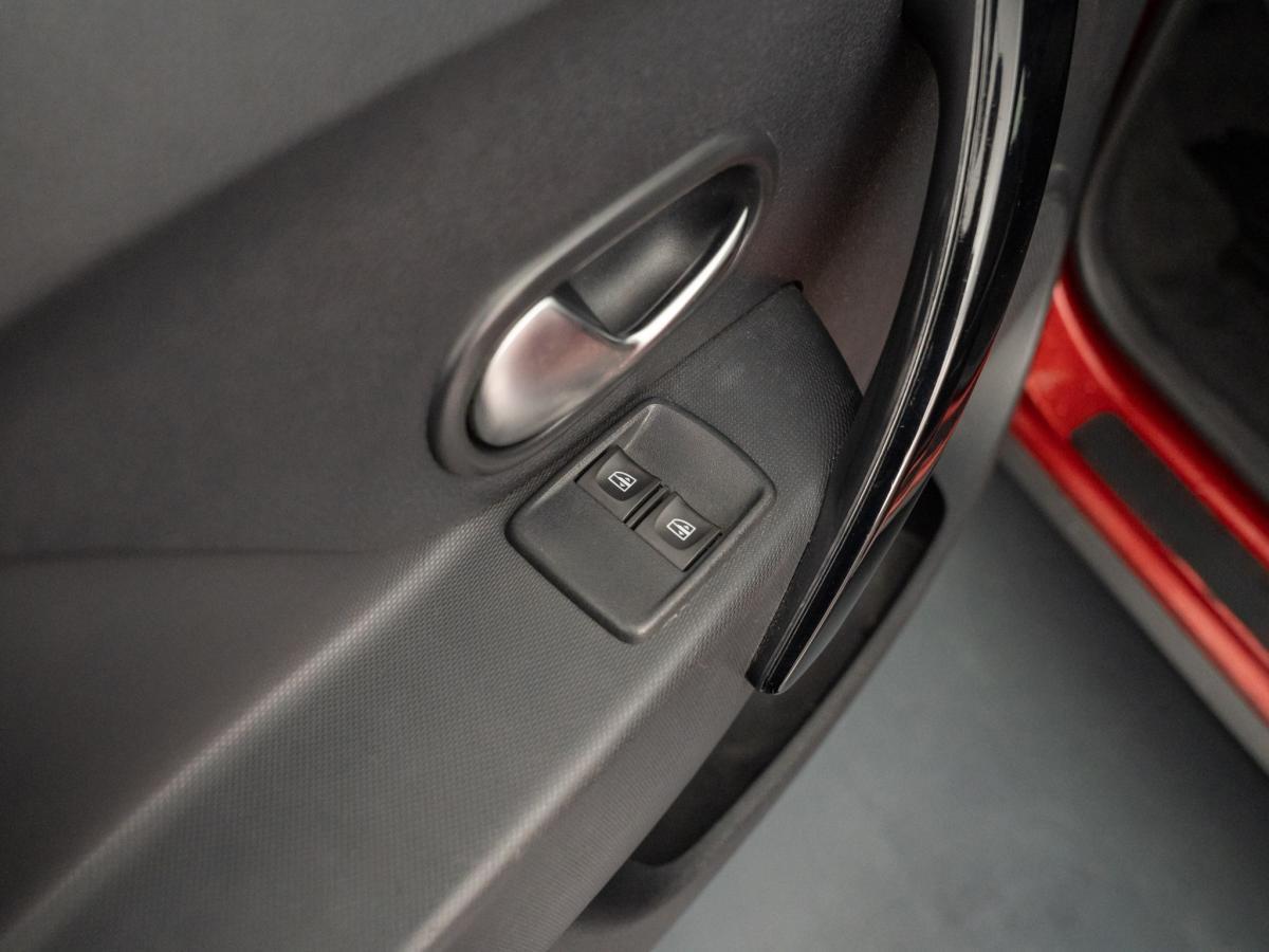 dacia-sandero-2019-gasolina-898cc