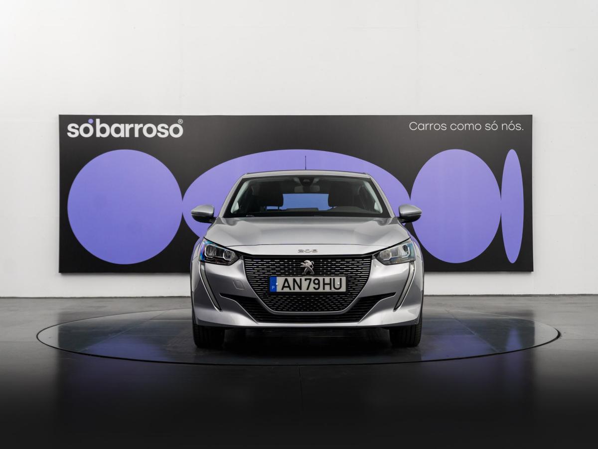 peugeot-208-2022-eletrico-500cc
