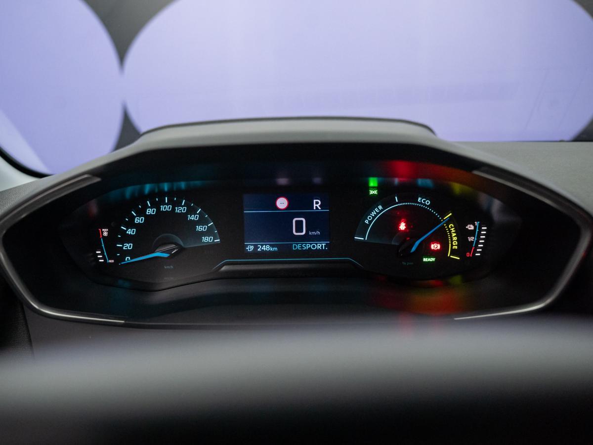 peugeot-208-2022-eletrico-500cc