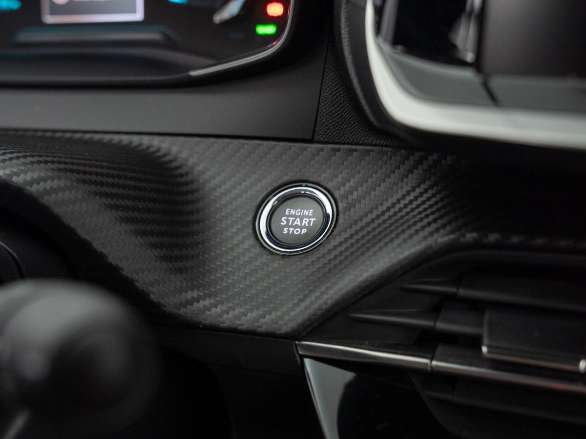 peugeot-208-2022-eletrico-500cc