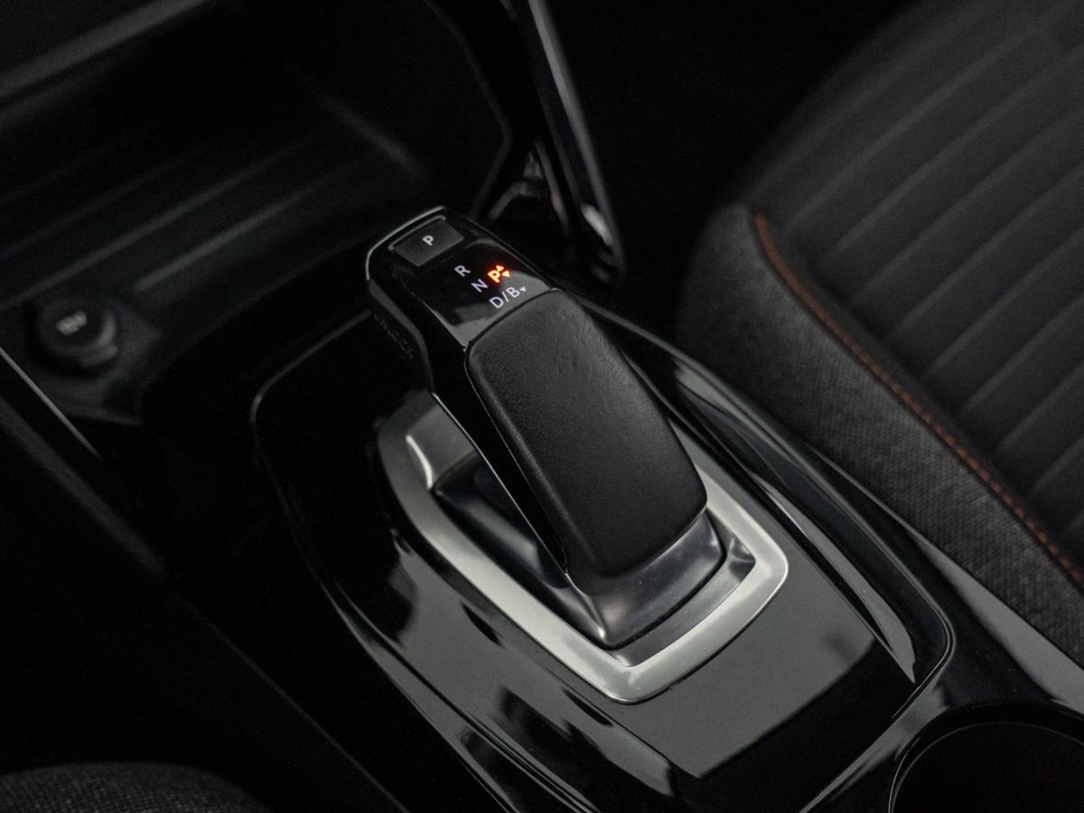 peugeot-208-2022-eletrico-500cc