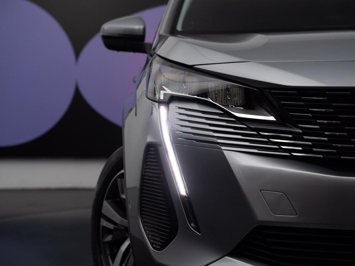 peugeot-3008-2021-hibrido-a-gasolina-1598cc