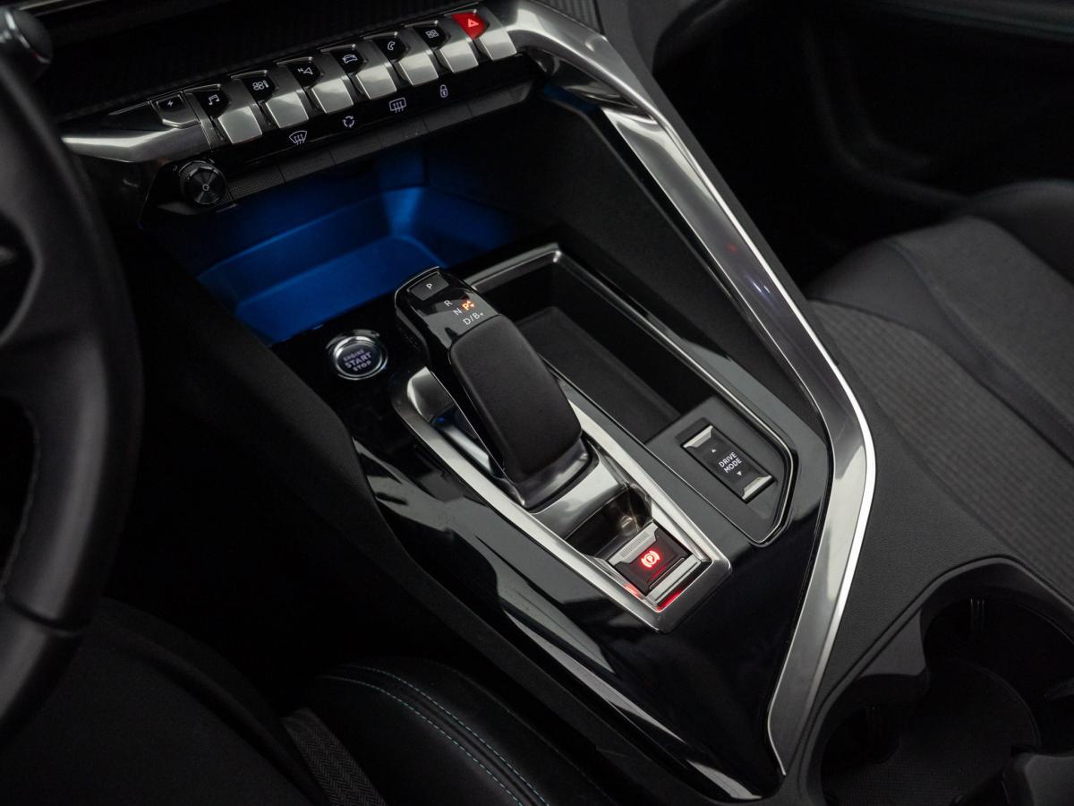 peugeot-3008-2021-hibrido-a-gasolina-1598cc
