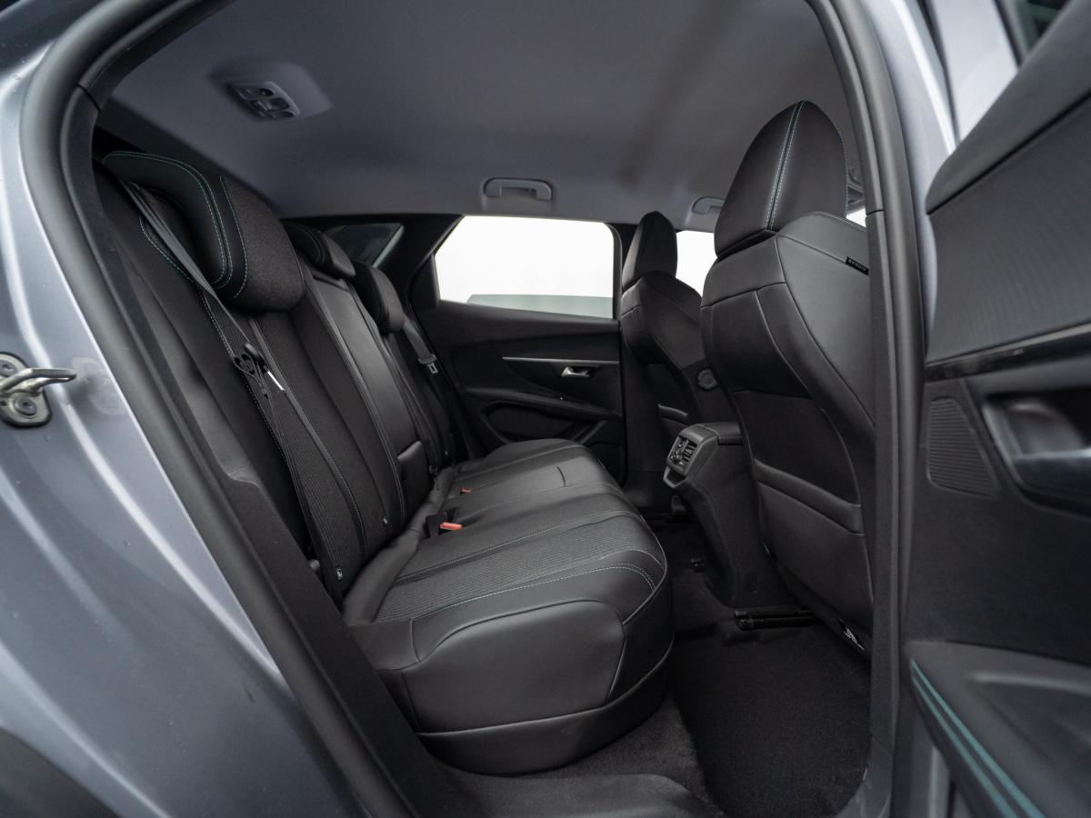 peugeot-3008-2021-hibrido-a-gasolina-1598cc
