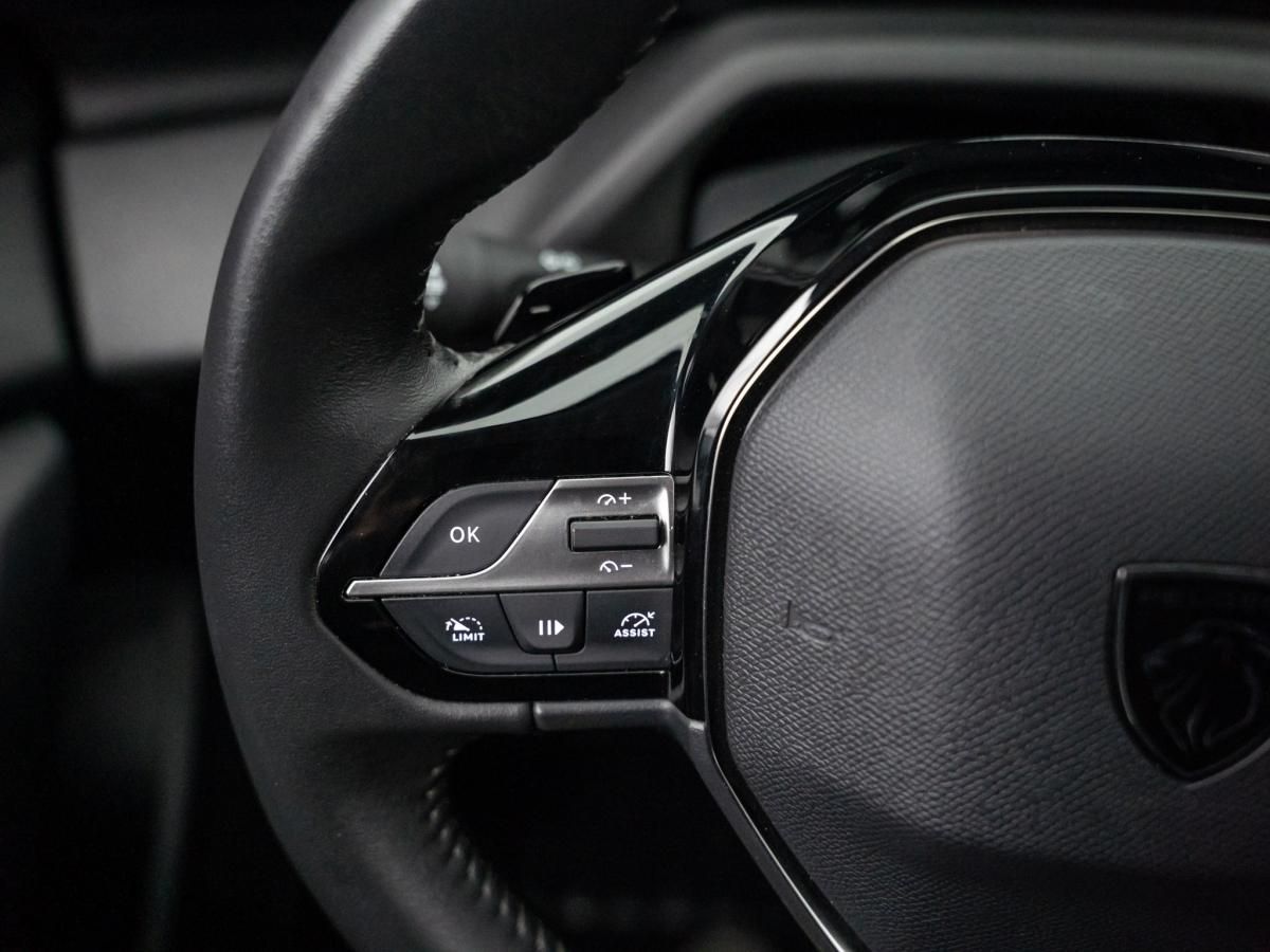 peugeot-308-2023-hibrido-a-gasolina-1598cc