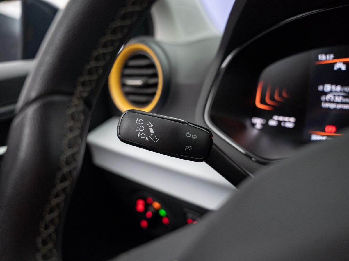 seat-ibiza-2023-gasolina-999cc