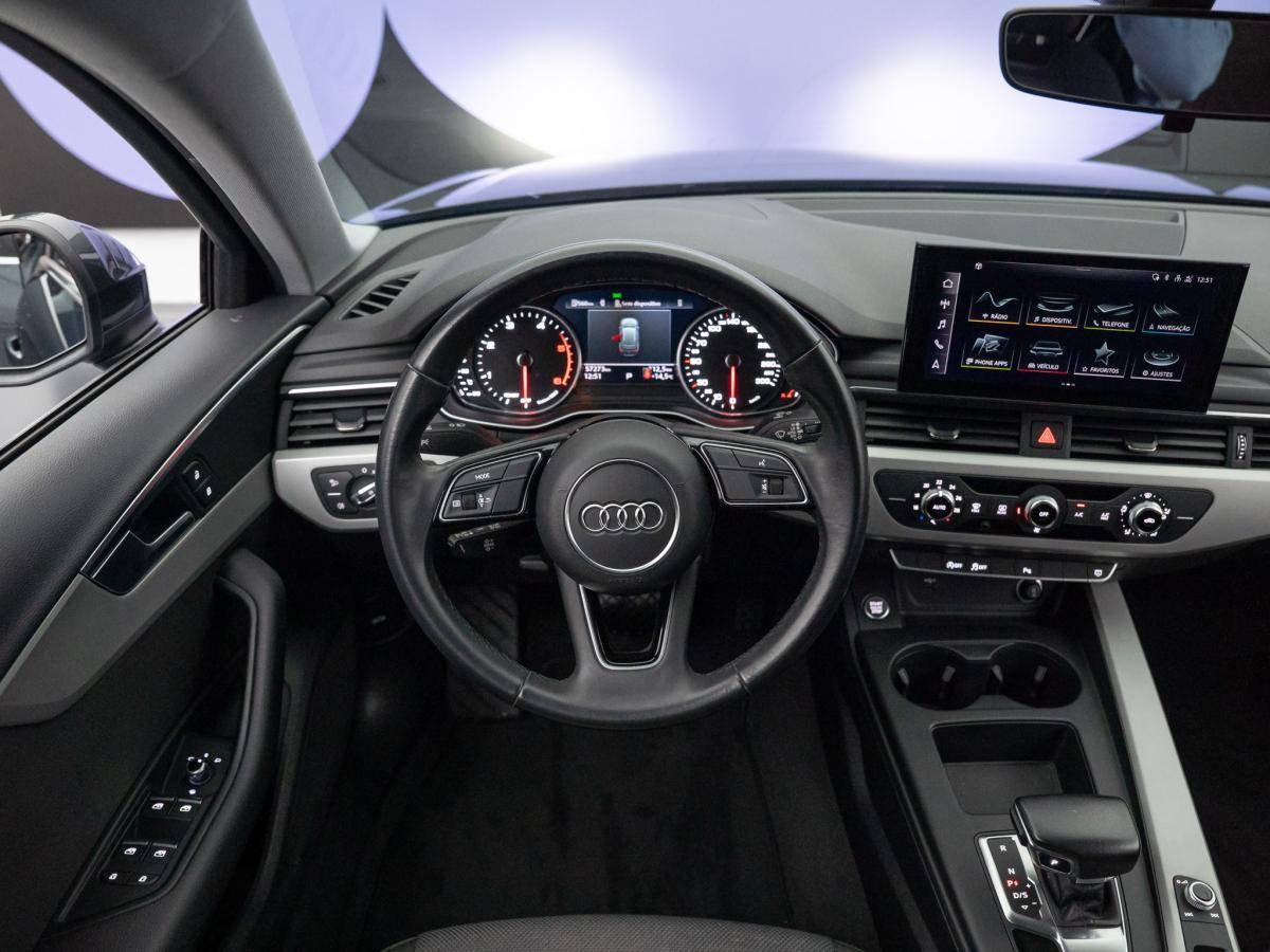 audi-a4-avant-2022-diesel-1968cc