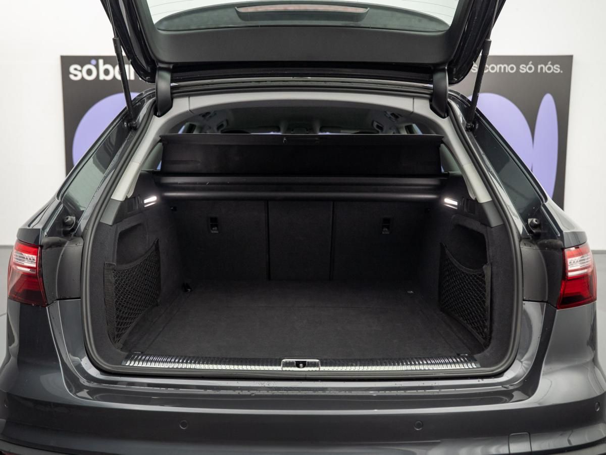 audi-a4-avant-2022-diesel-1968cc