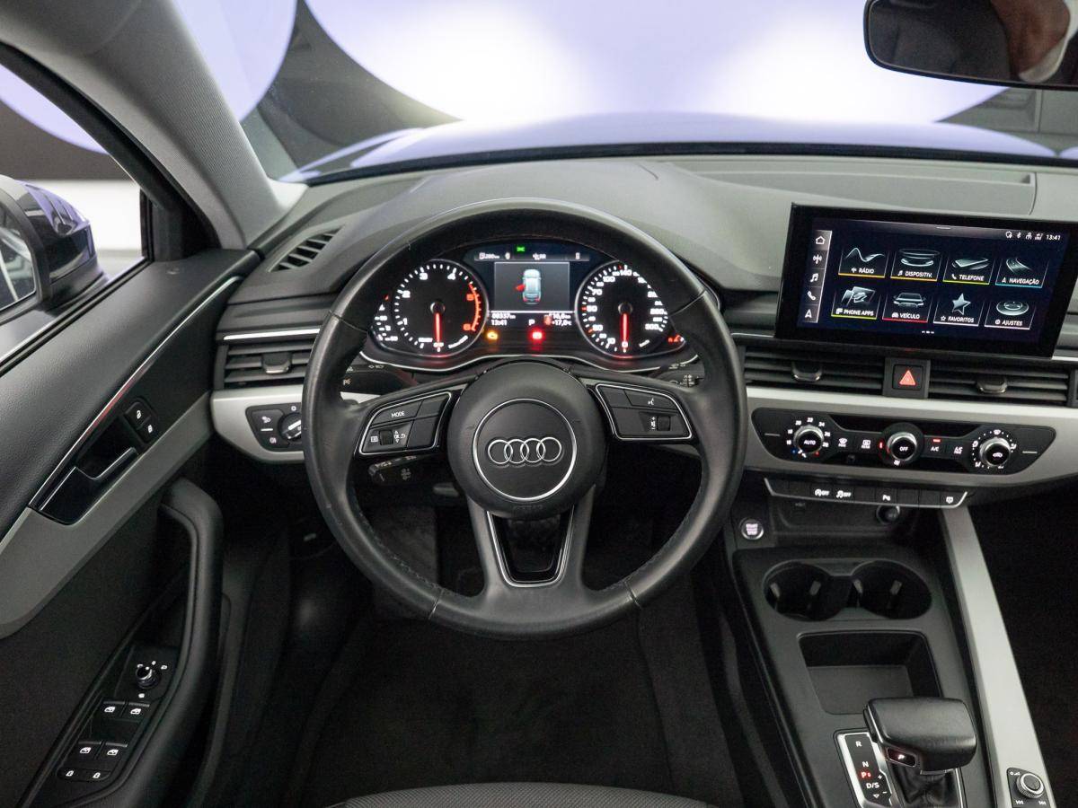 audi-a4-avant-2022-diesel-1968cc