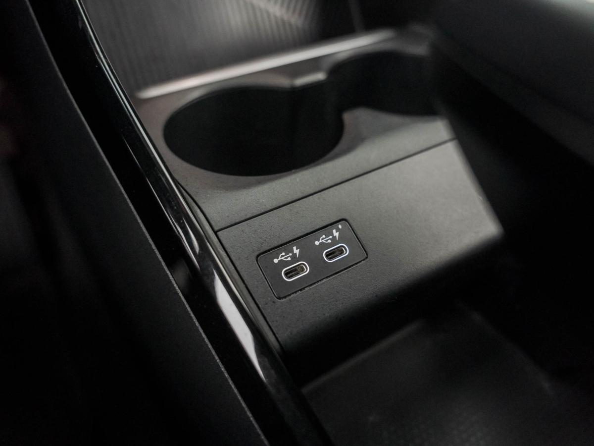 bmw-serie-2-2023-hibrido-a-gasolina-1499cc