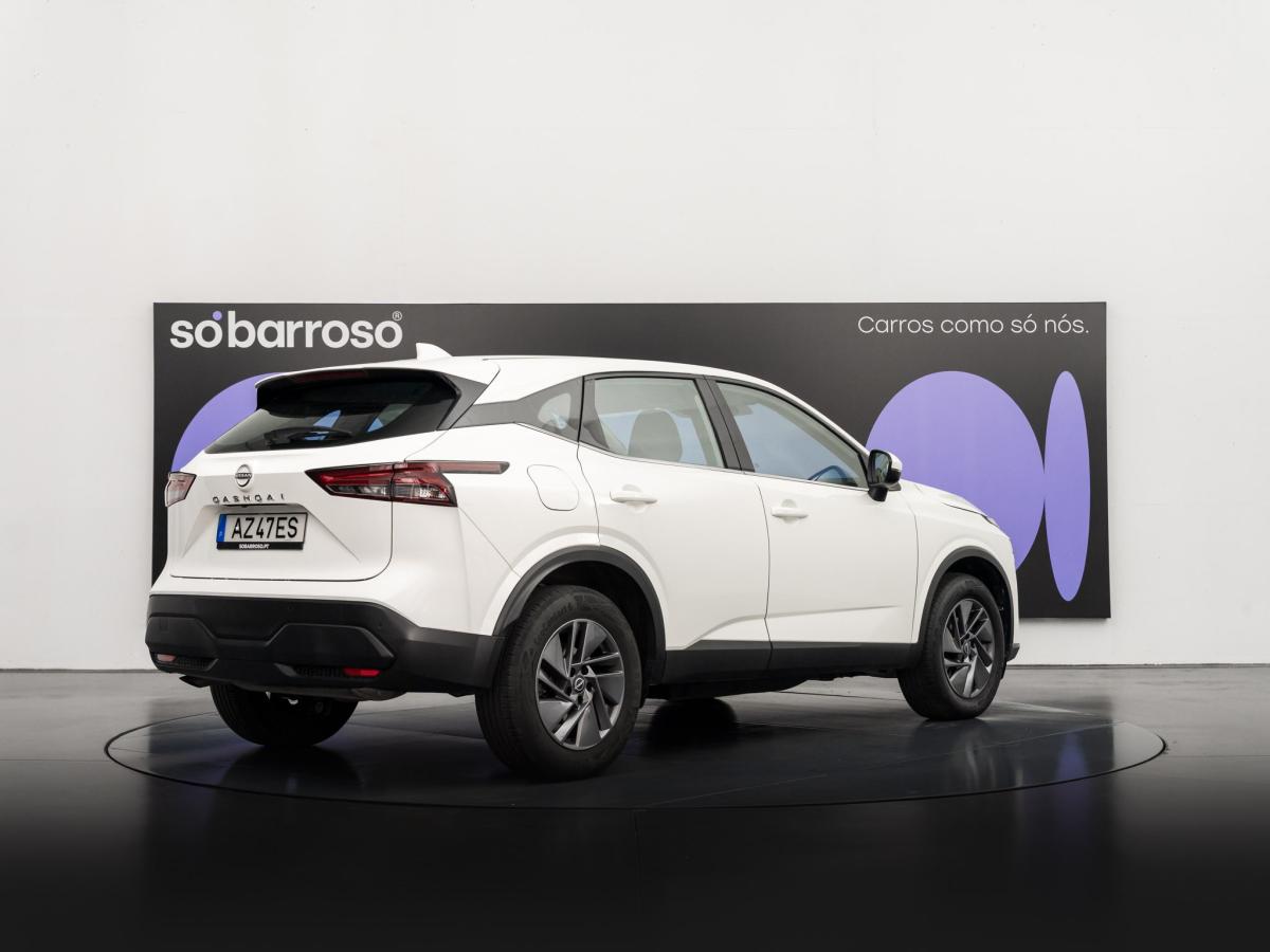 nissan-qashqai-2023-hibrido-a-gasolina-1332cc