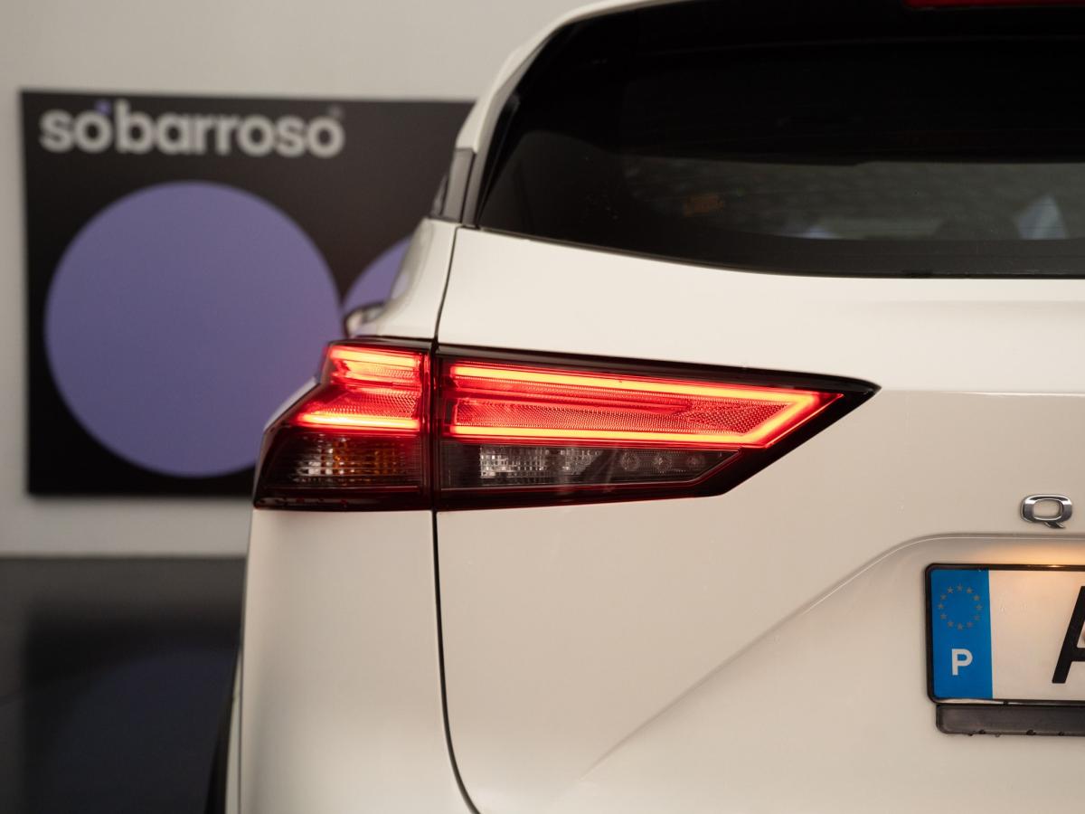 nissan-qashqai-2023-hibrido-a-gasolina-1332cc