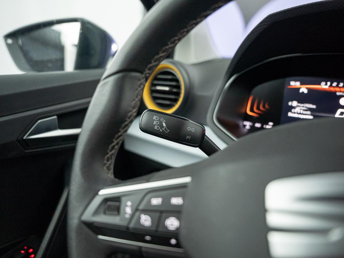 seat-arona-2024-gasolina-999cc