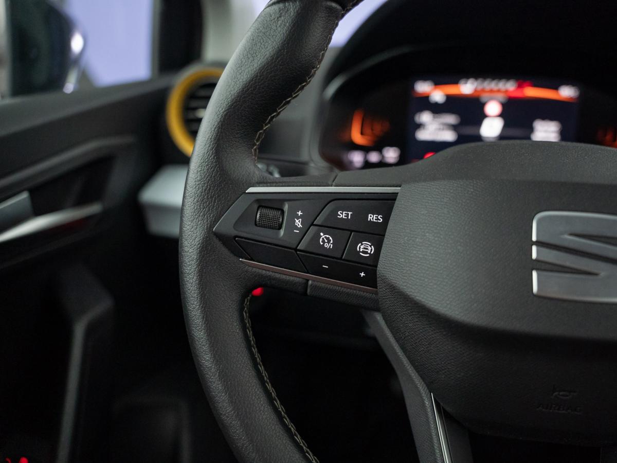seat-arona-2024-gasolina-999cc