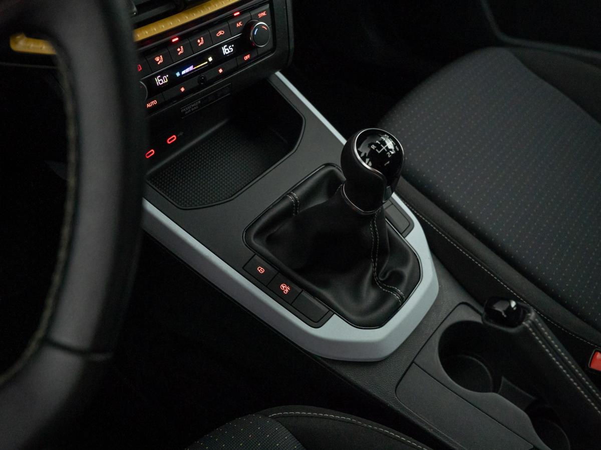 seat-arona-2024-gasolina-999cc