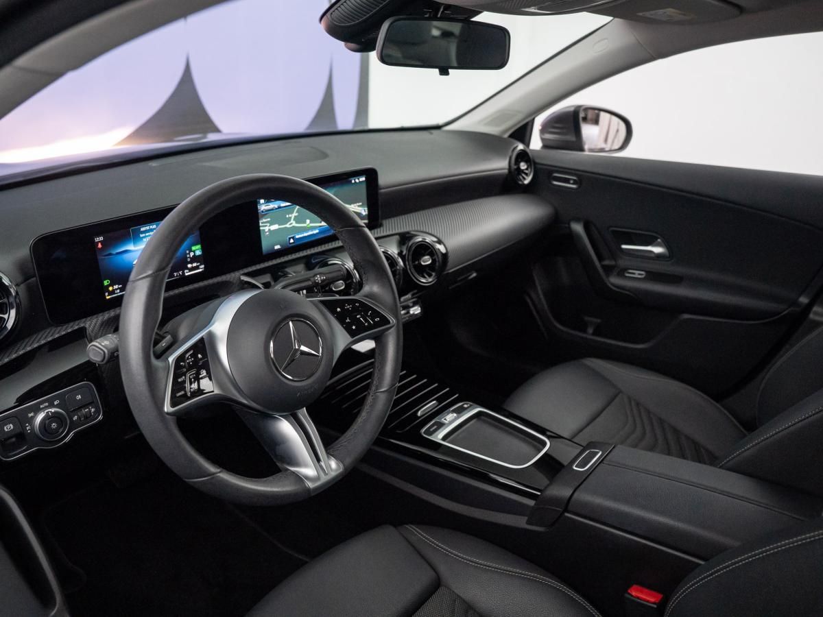 mercedes-benz-classe-a-2024-hibrido-a-gasolina-1332cc