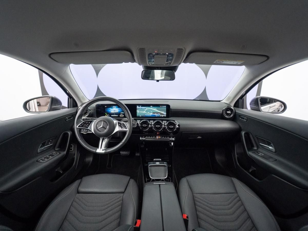 mercedes-benz-classe-a-2024-hibrido-a-gasolina-1332cc