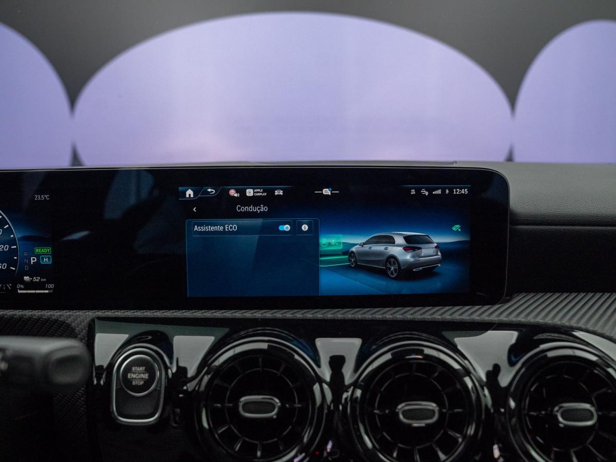 mercedes-benz-classe-a-2024-hibrido-a-gasolina-1332cc