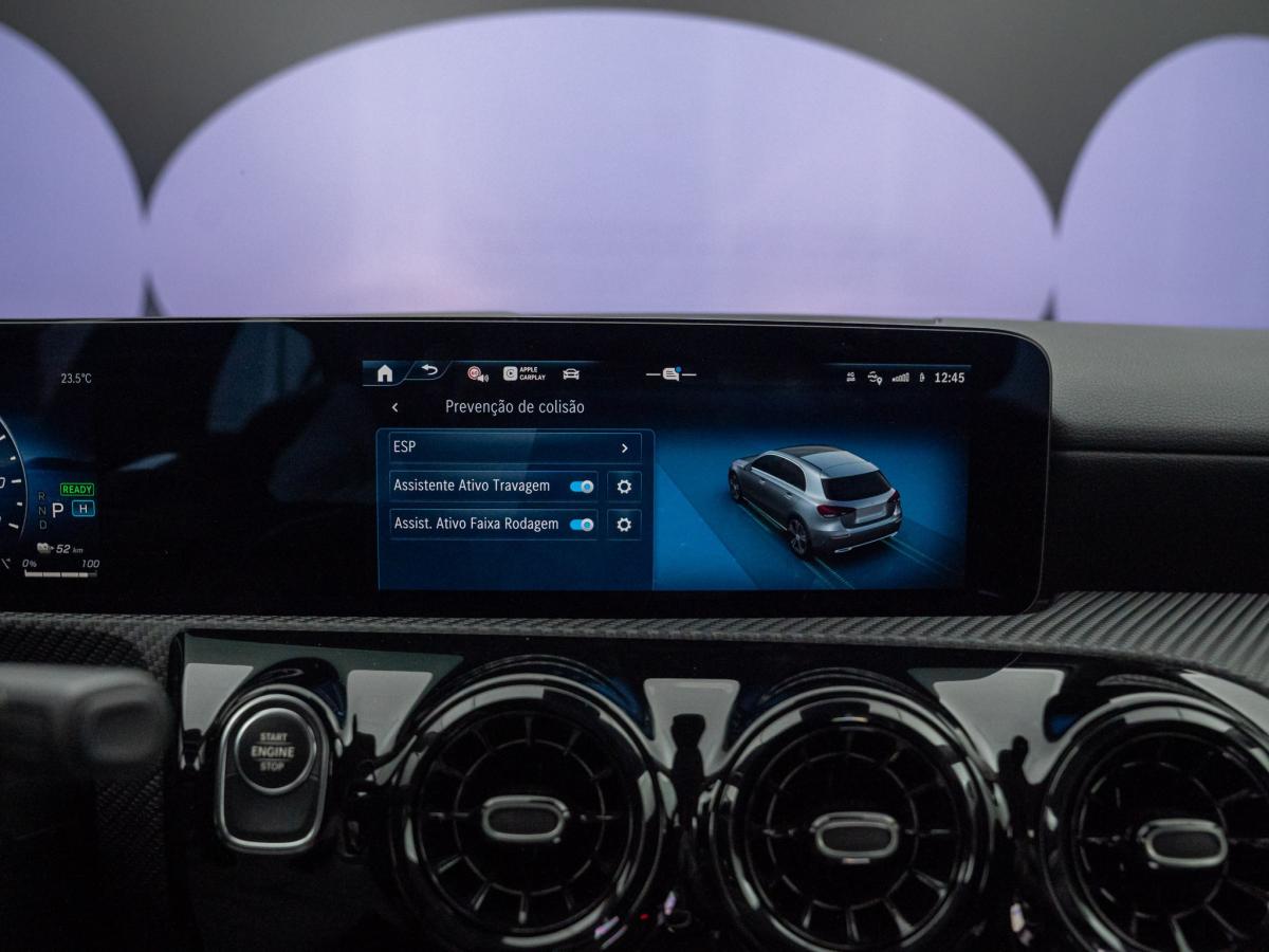 mercedes-benz-classe-a-2024-hibrido-a-gasolina-1332cc