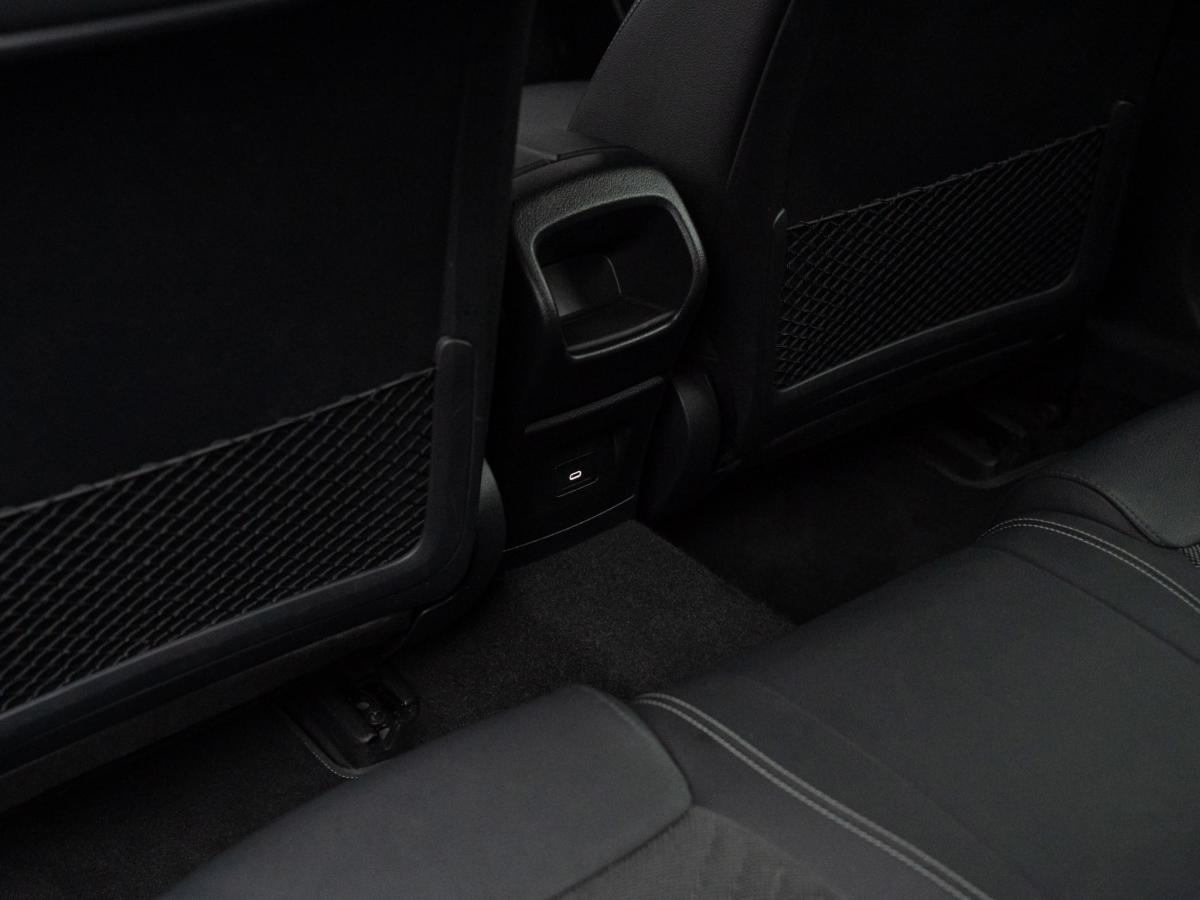 mercedes-benz-classe-a-2024-hibrido-a-gasolina-1332cc